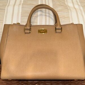 MICHAEL KORS SATCHEL